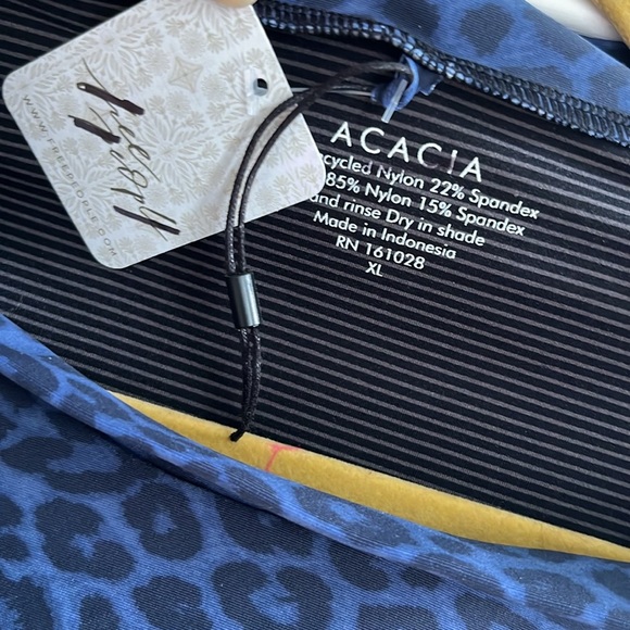 Acacia Swimwear Costa Top in Blue Amur Size XL NWT - Picture 5 of 15